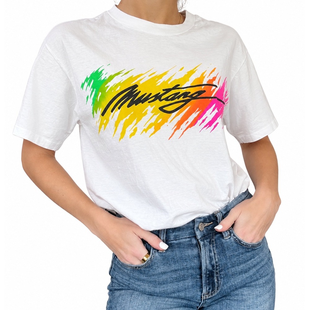 Vintage Mustang Graphic Tee Shirt White Neon 90s Hanes
